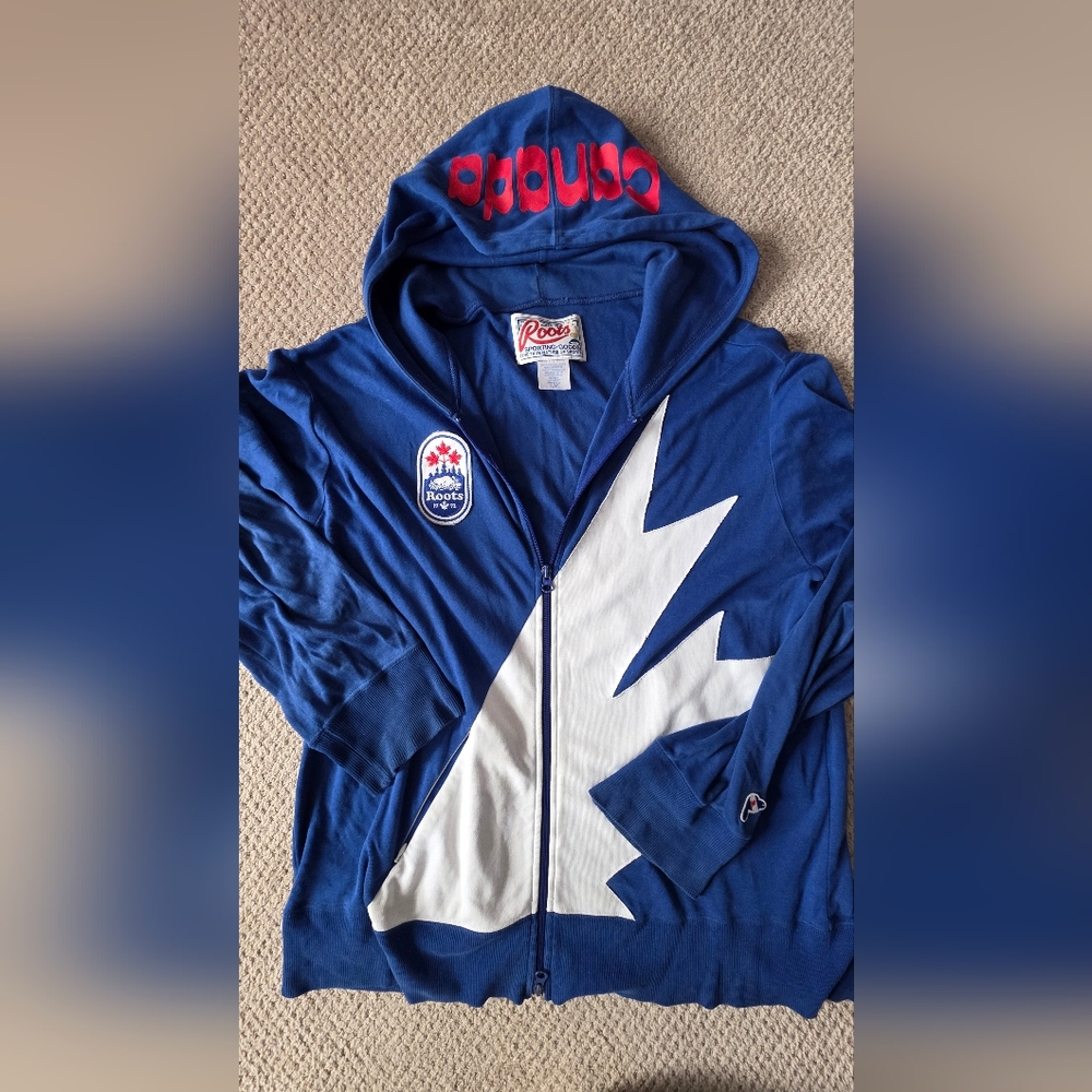Rare Vintage Roots 1991 Canada Cup Blue & White Zip Hoodie with Leaf Detail
